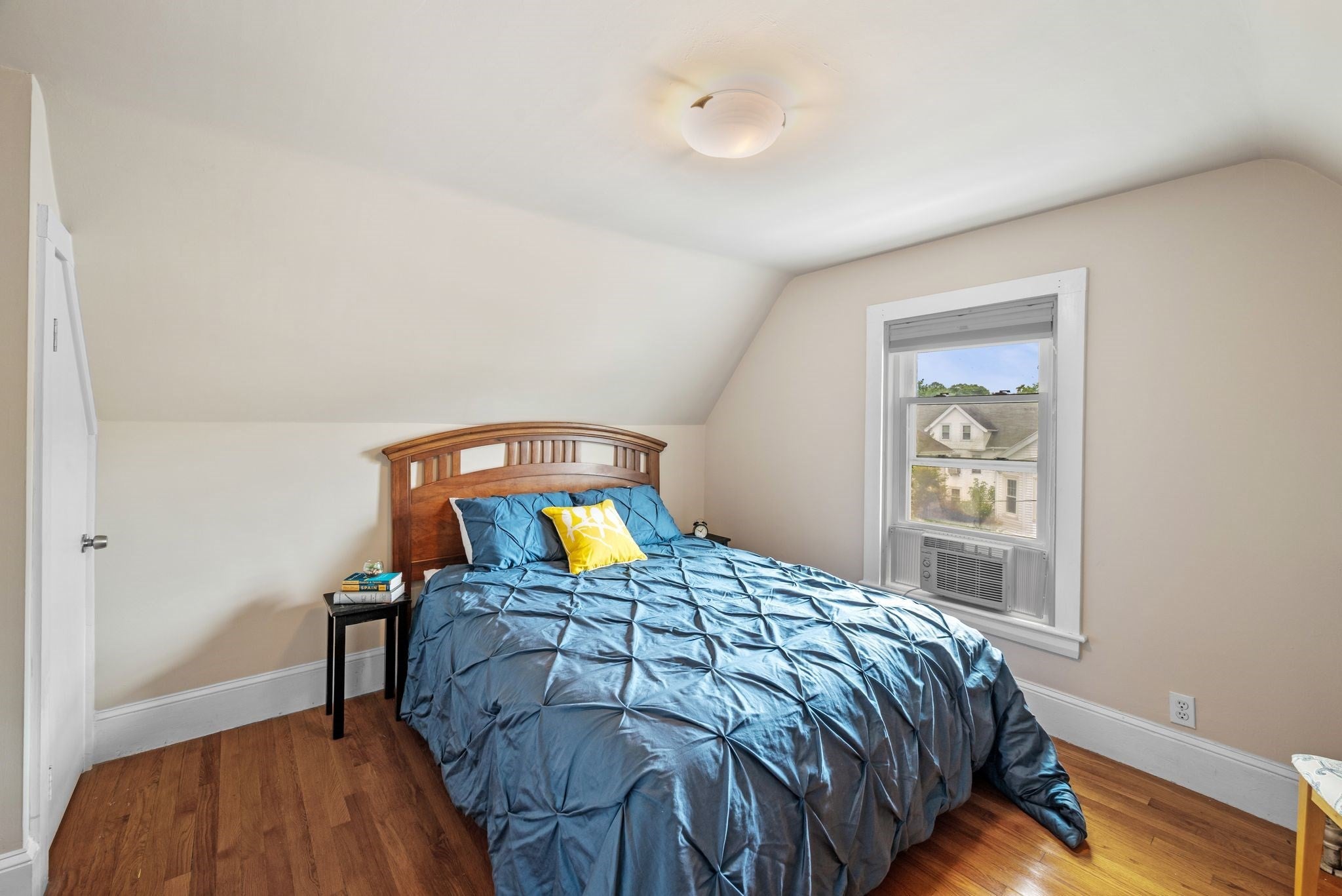 128 Selwyn St #2, Boston, MA Photo #32