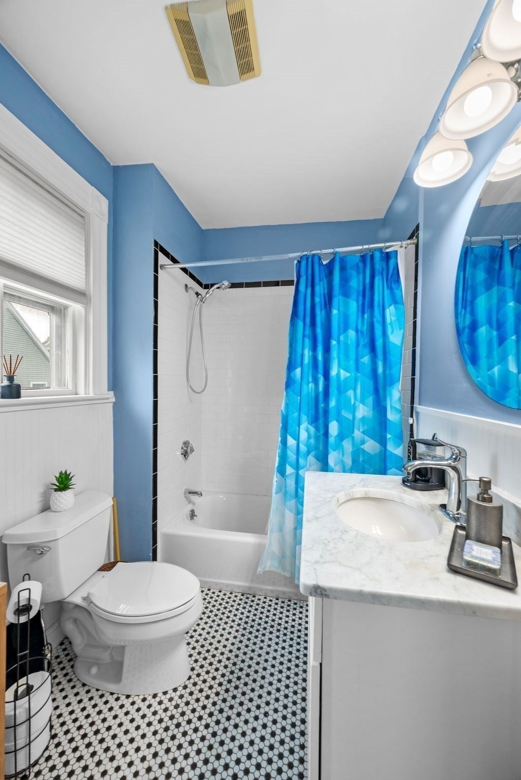 128 Selwyn St #2, Boston, MA Photo #10