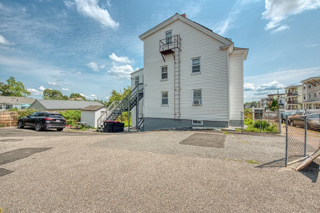43 Huntington Street