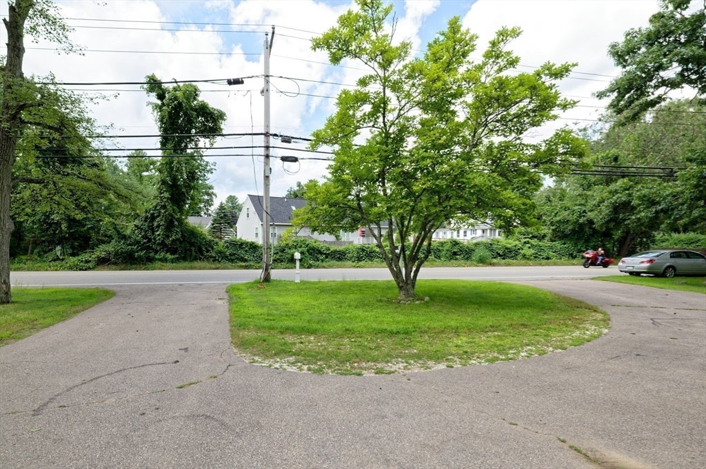 318 South Main St, Hopedale, MA Photo #37