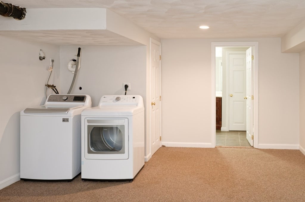 318 South Main St, Hopedale, MA Photo #25