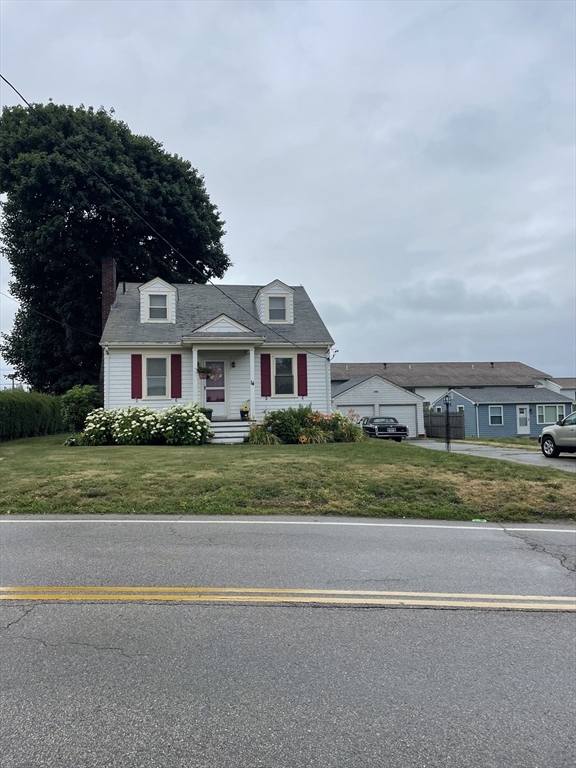 14 Forest Ave