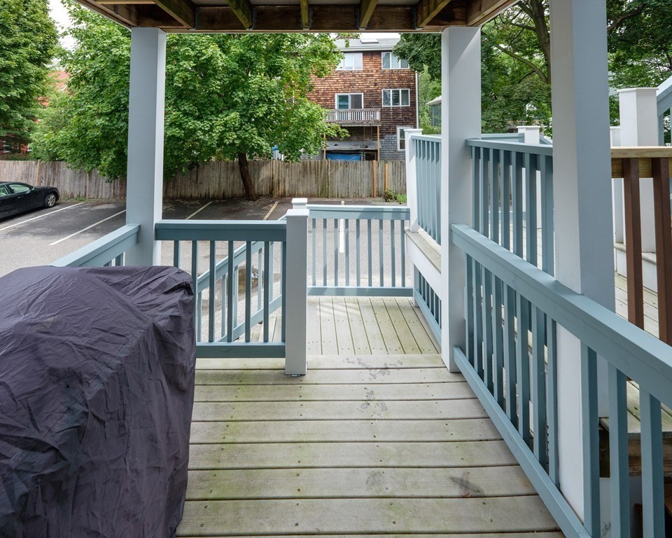 30 Adamson St 30