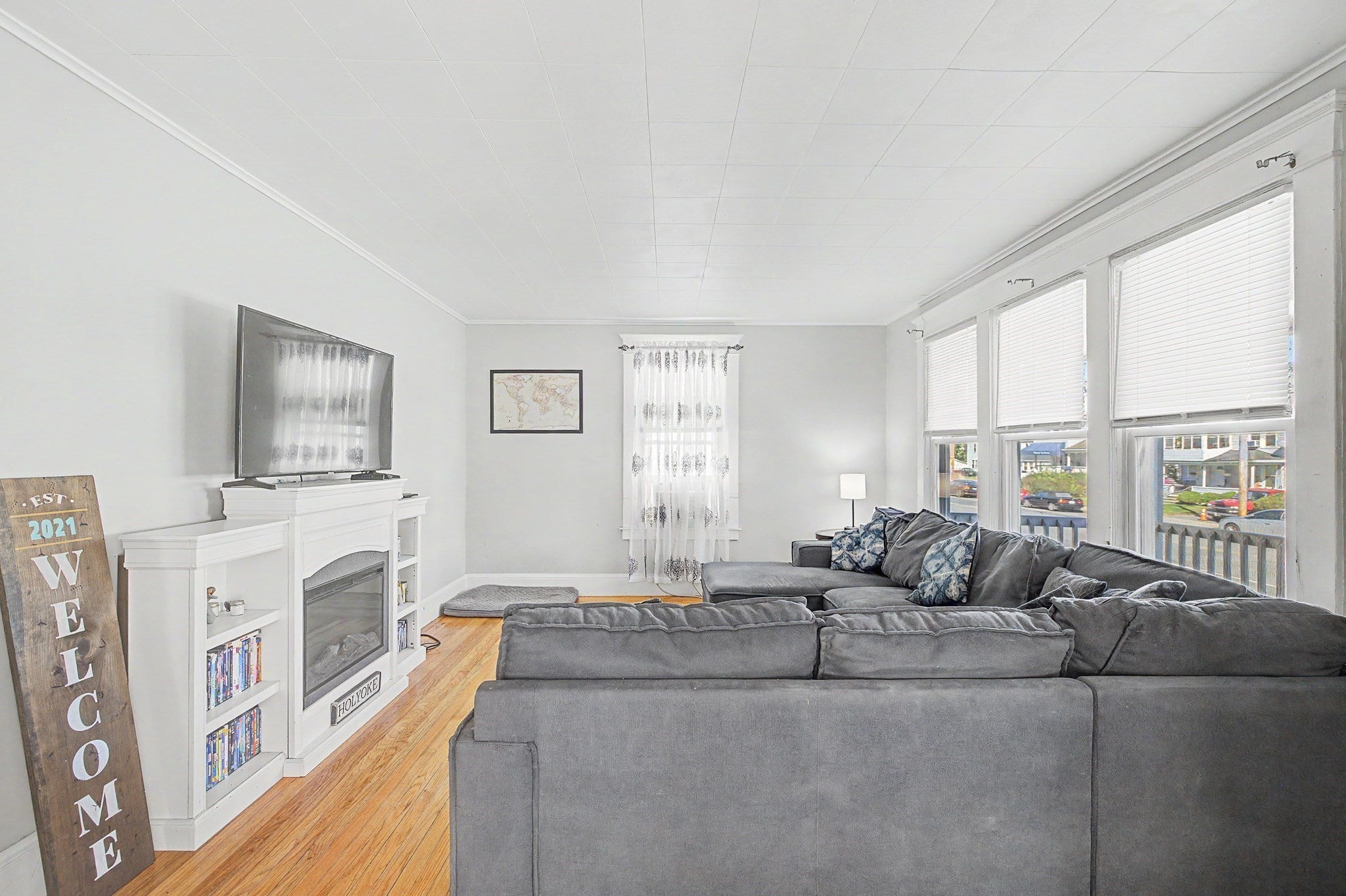 419 Hillside Ave, Holyoke, MA, 419 Hillside Ave, Holyoke, MA Photo #15