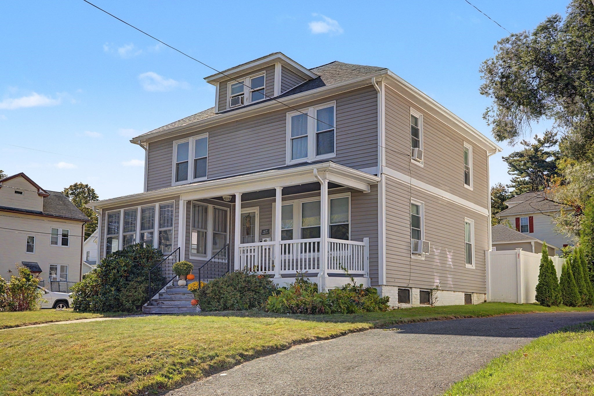 419 Hillside Ave, Holyoke, MA, 419 Hillside Ave, Holyoke, MA Photo #3