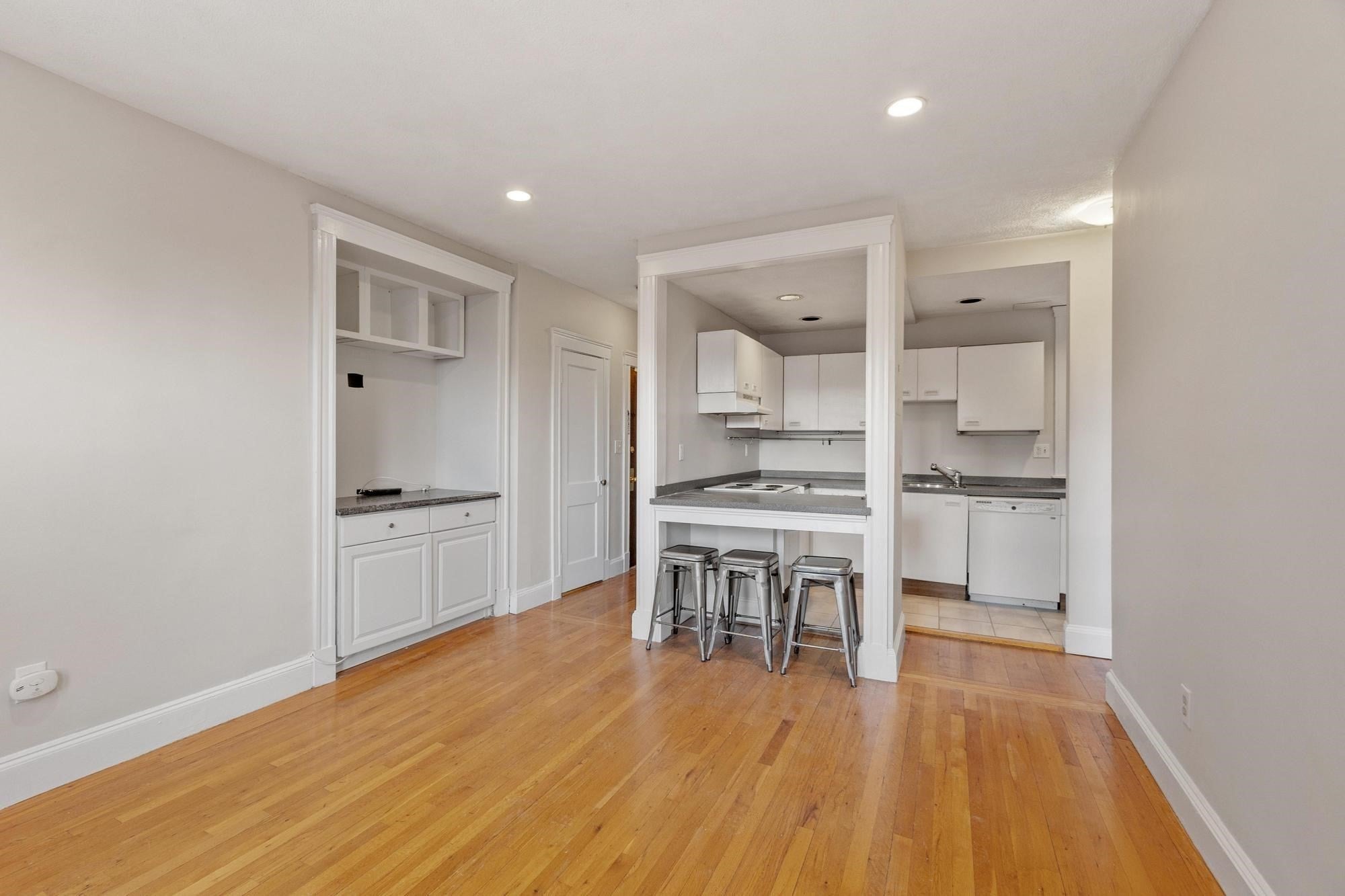 451 Park Dr #4D, Boston, MA, 451 Park Dr #4D, Boston, MA Photo #4