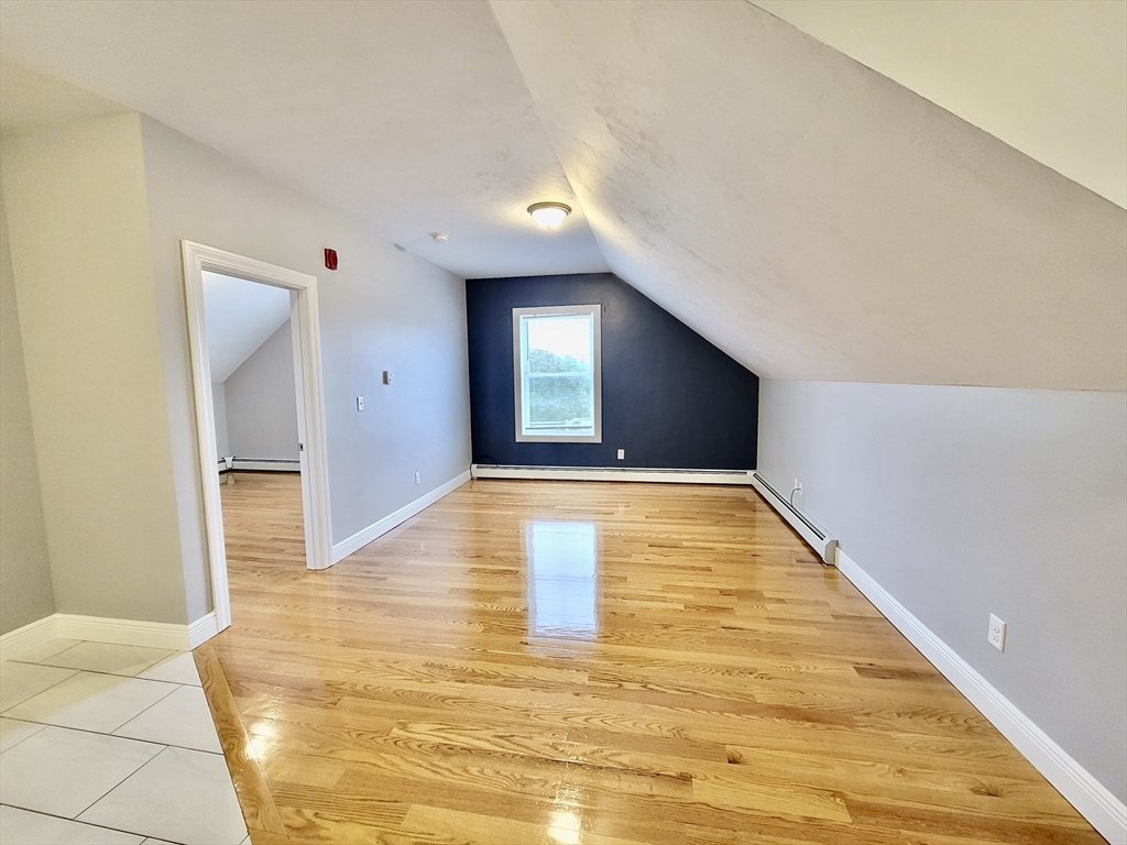 525 Charles Street 4