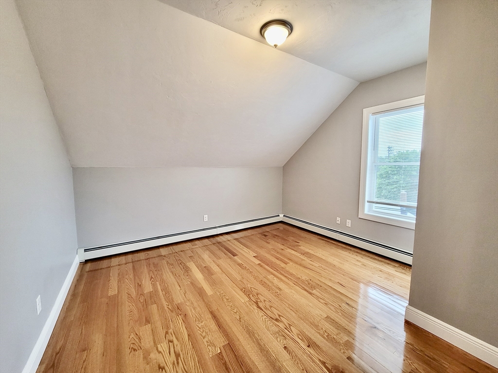 525 Charles Street 4