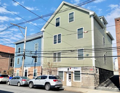 525 Charles Street 4 Providence RI 02904