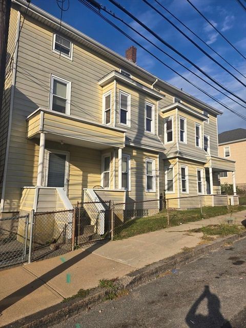 636-644 Dwelley Fall River MA 02724