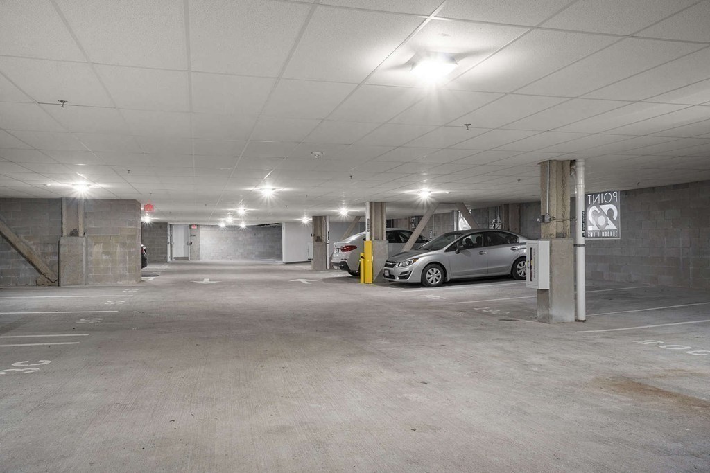 262 Monsignor Obrien Hwy 402