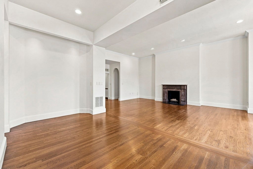 398 Beacon Street #3, Boston, MA, 398 Beacon Street #3, Boston, MA Photo #16