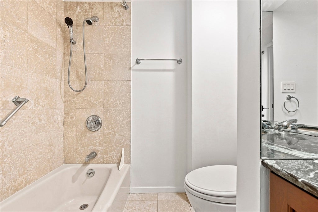398 Beacon Street #3, Boston, MA, 398 Beacon Street #3, Boston, MA Photo #36