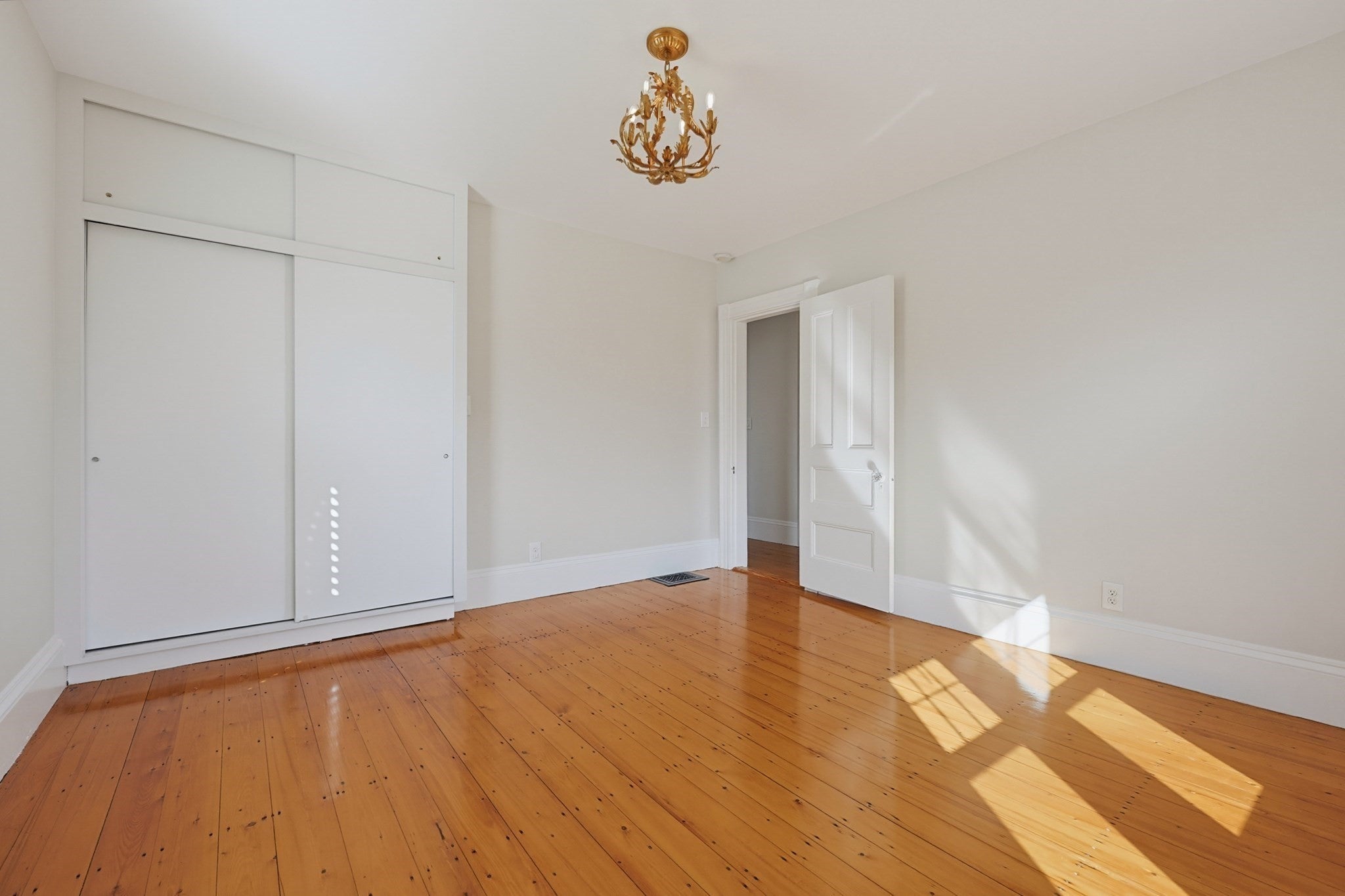 32 Elmwood Avenue, Winthrop, MA, 32 Elmwood Avenue, Winthrop, MA Photo #24