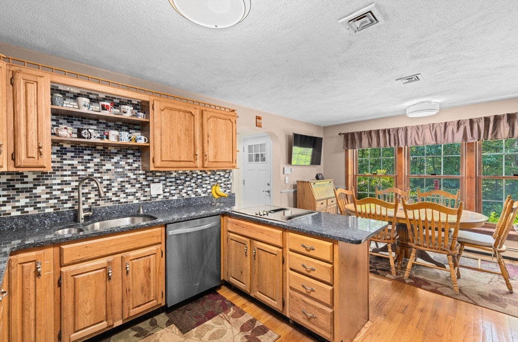 129 Albee Dr