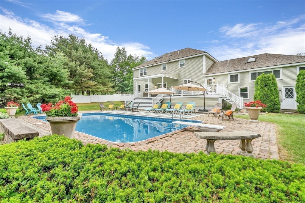 72 Rinnock Rd