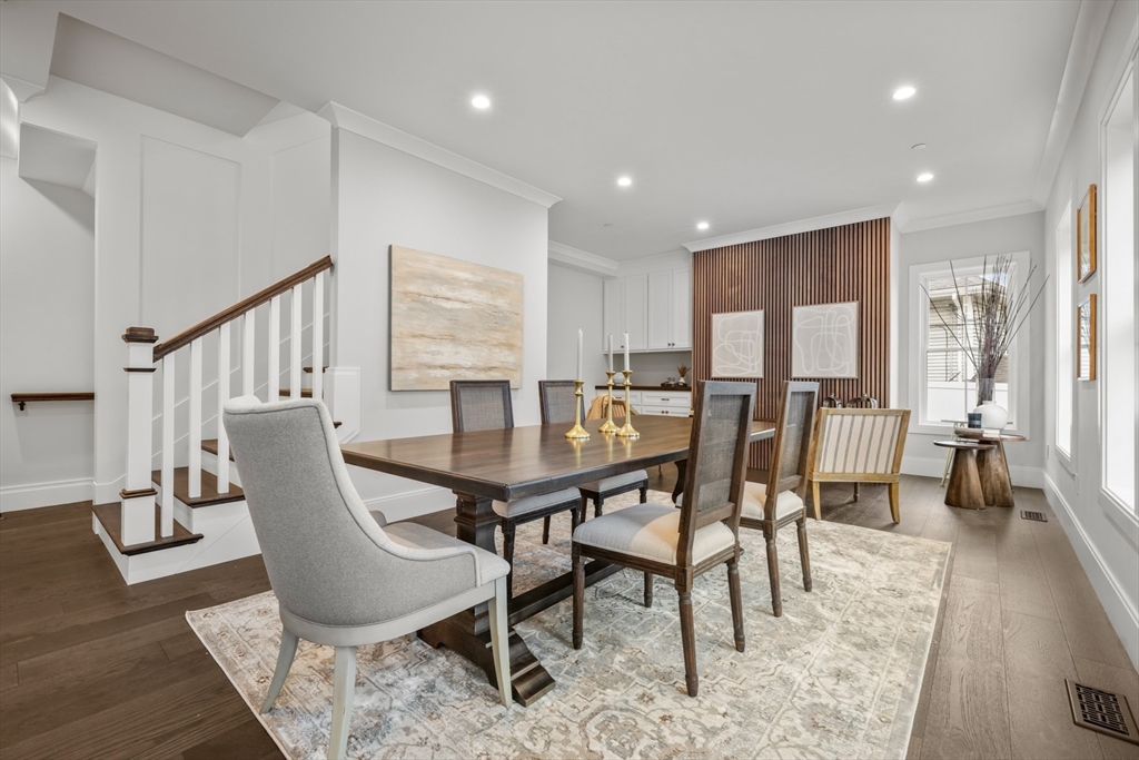 230 Bellevue St 2