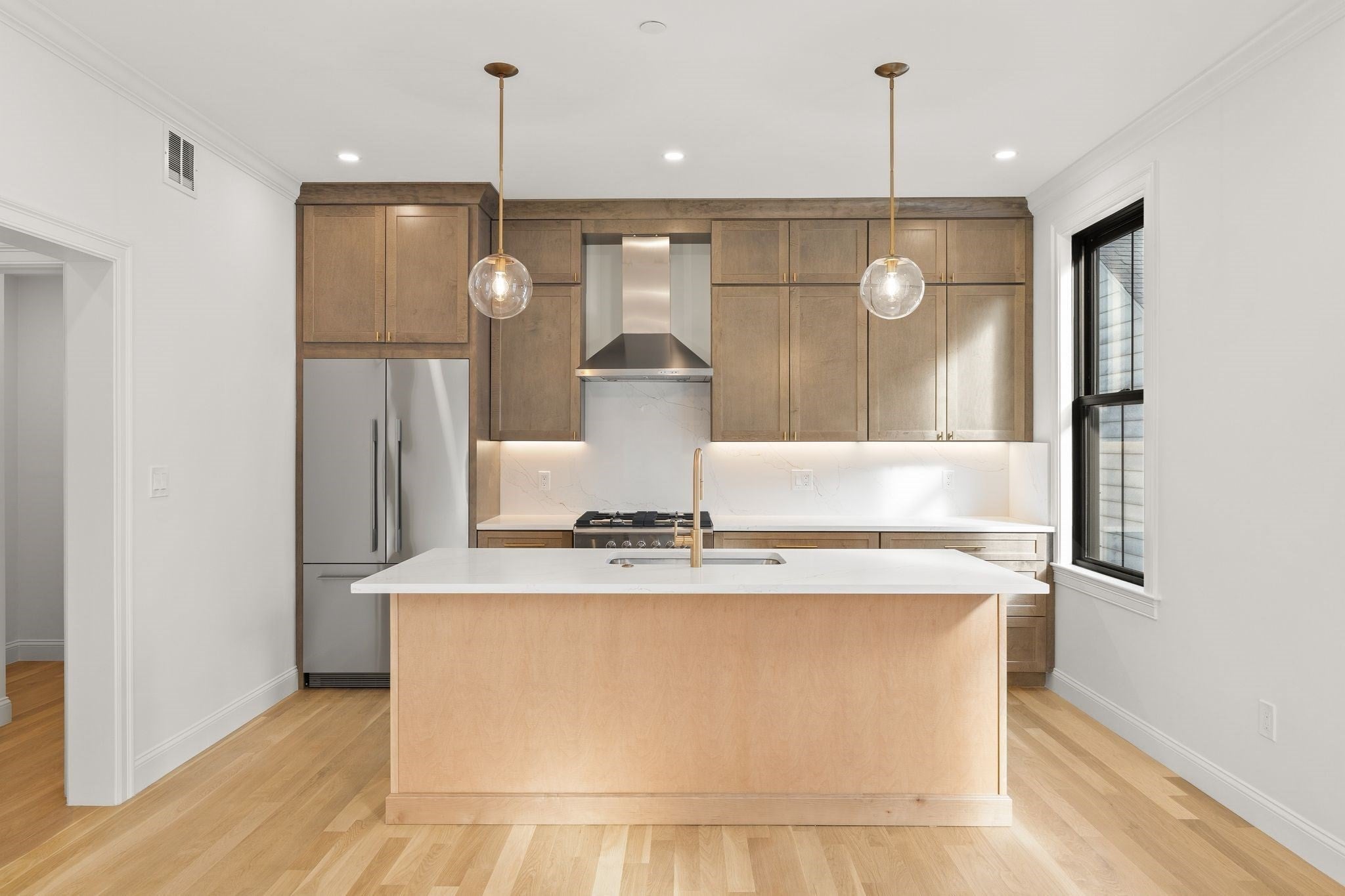 27 Shepard St 2