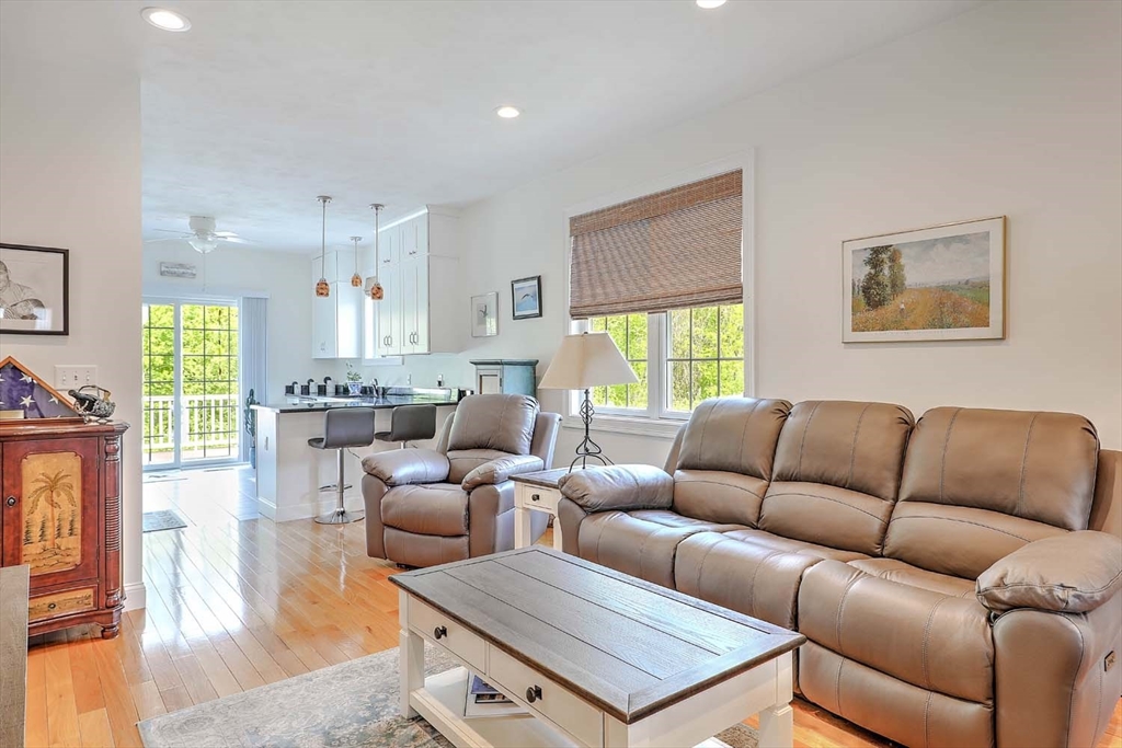 1346 Main Road 7