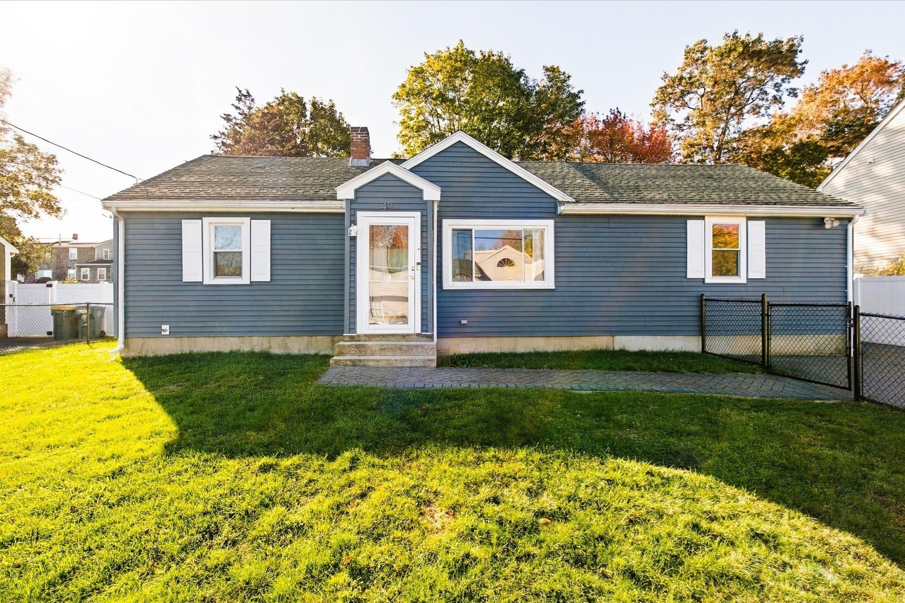 49 Clapp St
