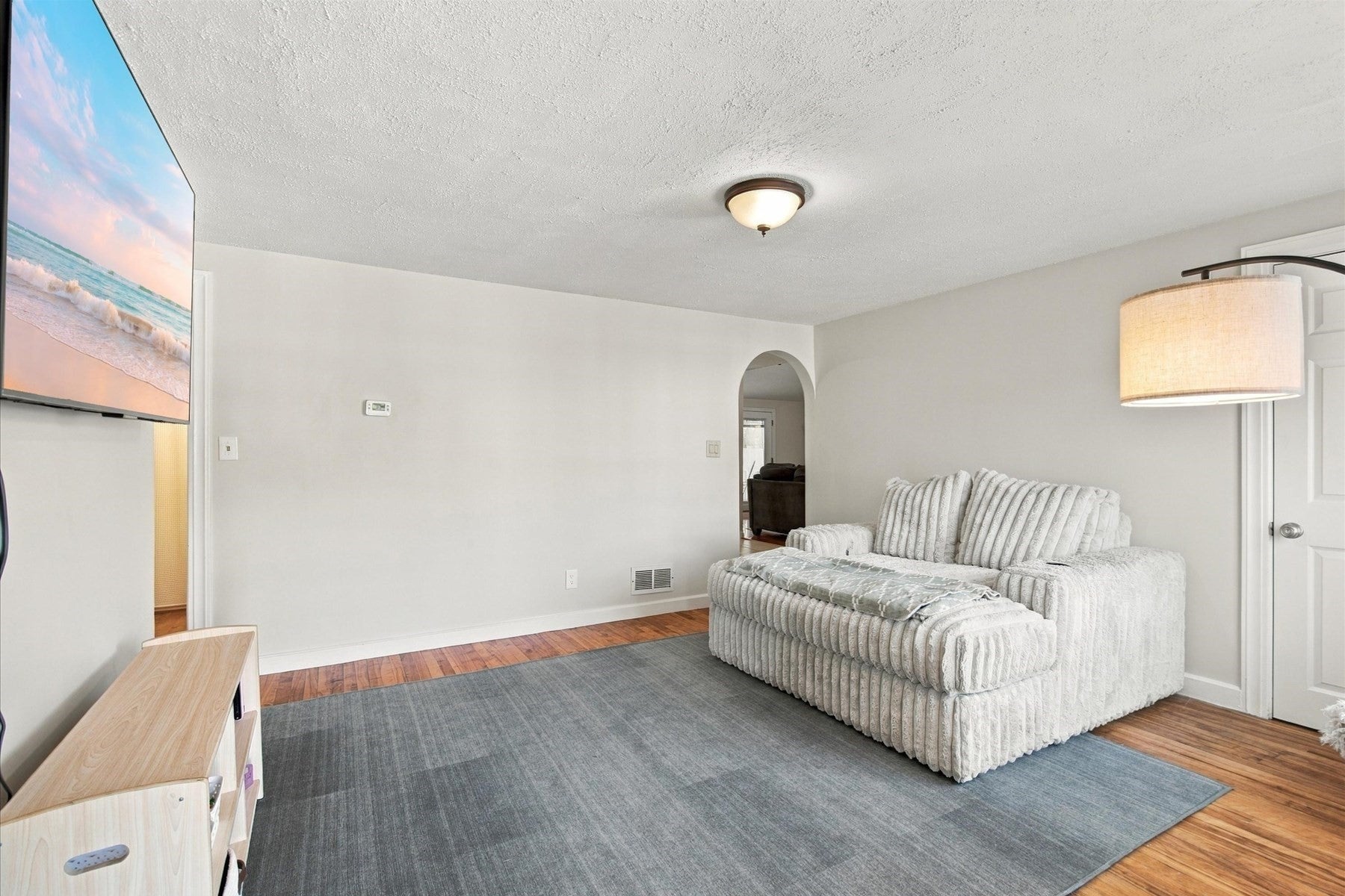49 Clapp St