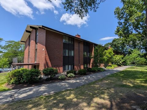 1 Longwood Drive 105 Andover MA 01810