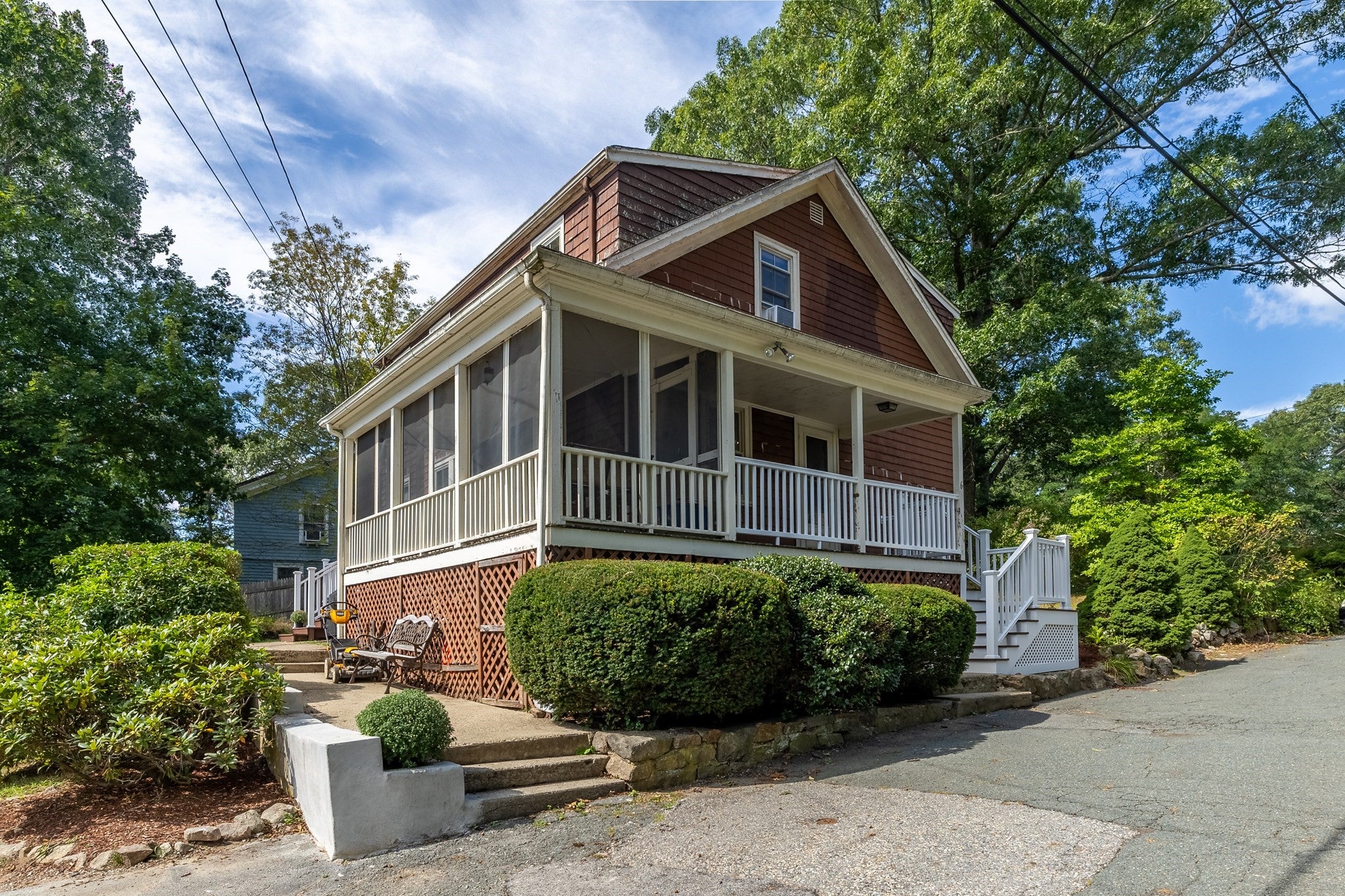 6 Hillcrest Rd