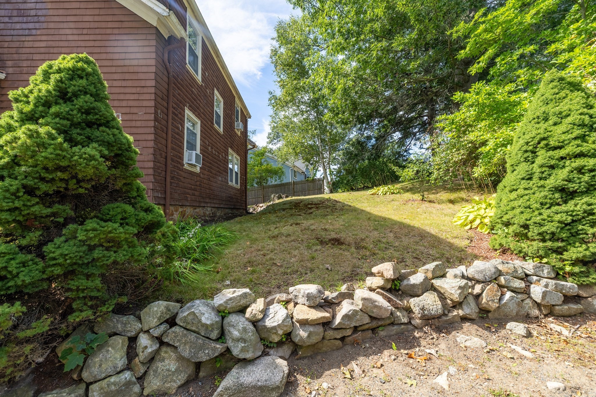 6 Hillcrest Rd, Beverly, MA, 6 Hillcrest Rd, Beverly, MA Photo #6