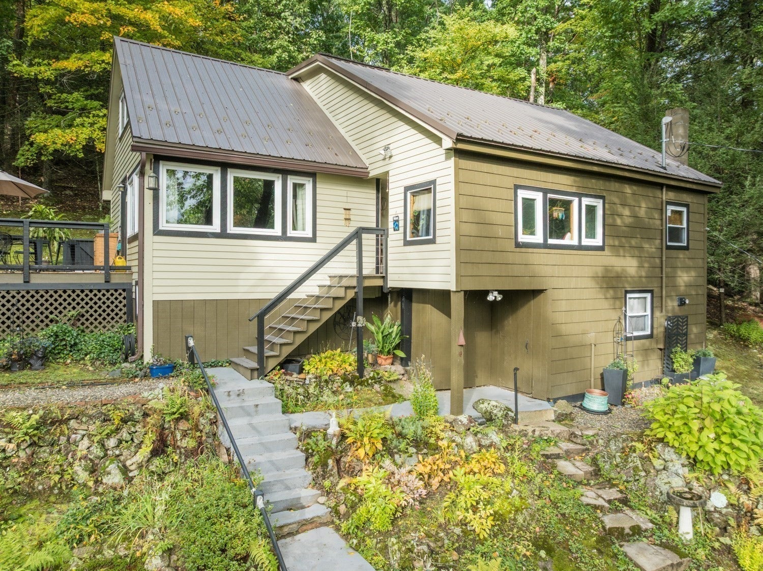557 Federal St, Belchertown, MA, 557 Federal St, Belchertown, MA Photo #1