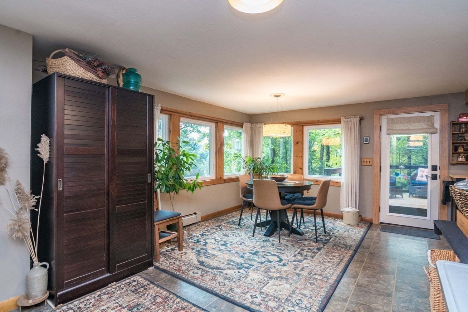 557 Federal St, Belchertown, MA, 557 Federal St, Belchertown, MA Photo #12