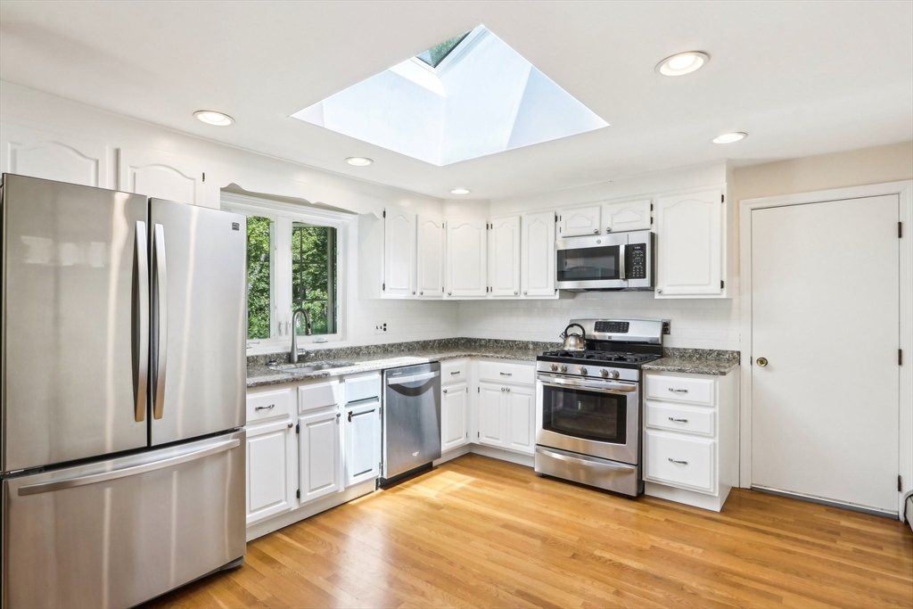 181 High Plain Rd