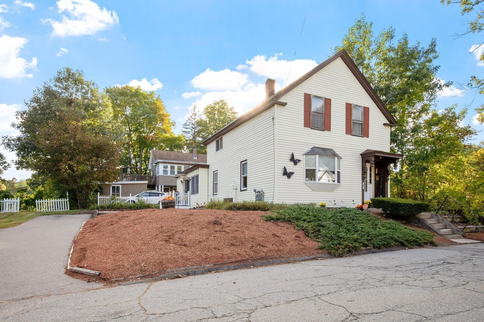 41 Smith St, Fitchburg, MA, 41 Smith St, Fitchburg, MA Photo #1