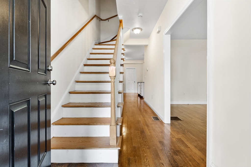 111-113 Pleasant St
