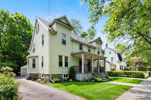 111-113 Pleasant St Milton MA 02186