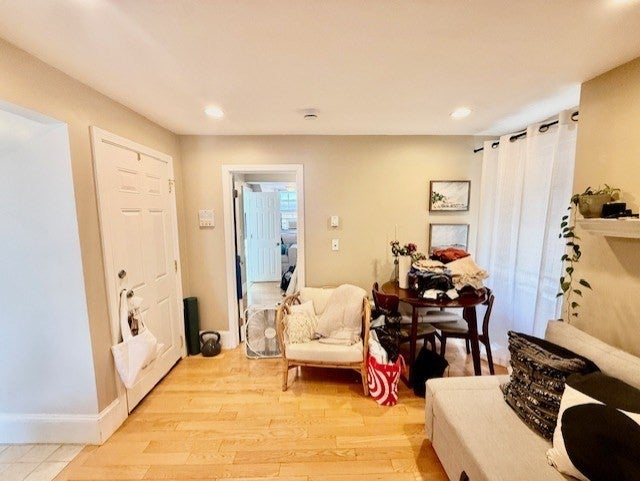 2 Derne St #5, Boston, MA, 2 Derne St #5, Boston, MA Photo #4
