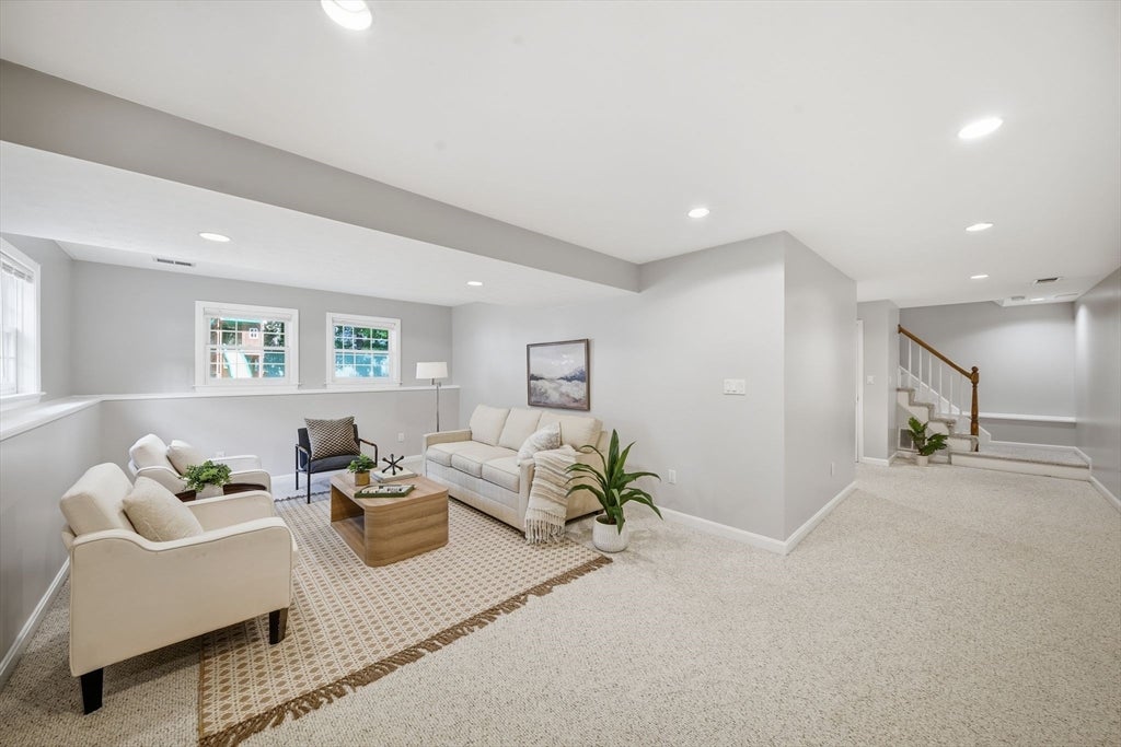 27 Stonegate Rd #27, Chelmsford, MA, 27 Stonegate Rd #27, Chelmsford, MA Photo #34
