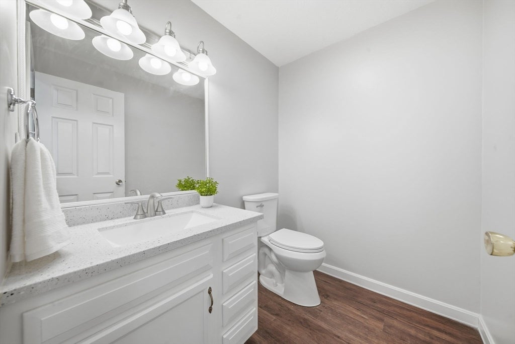 27 Stonegate Rd #27, Chelmsford, MA, 27 Stonegate Rd #27, Chelmsford, MA Photo #26
