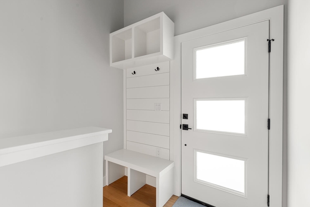 308 Newton Street 1F