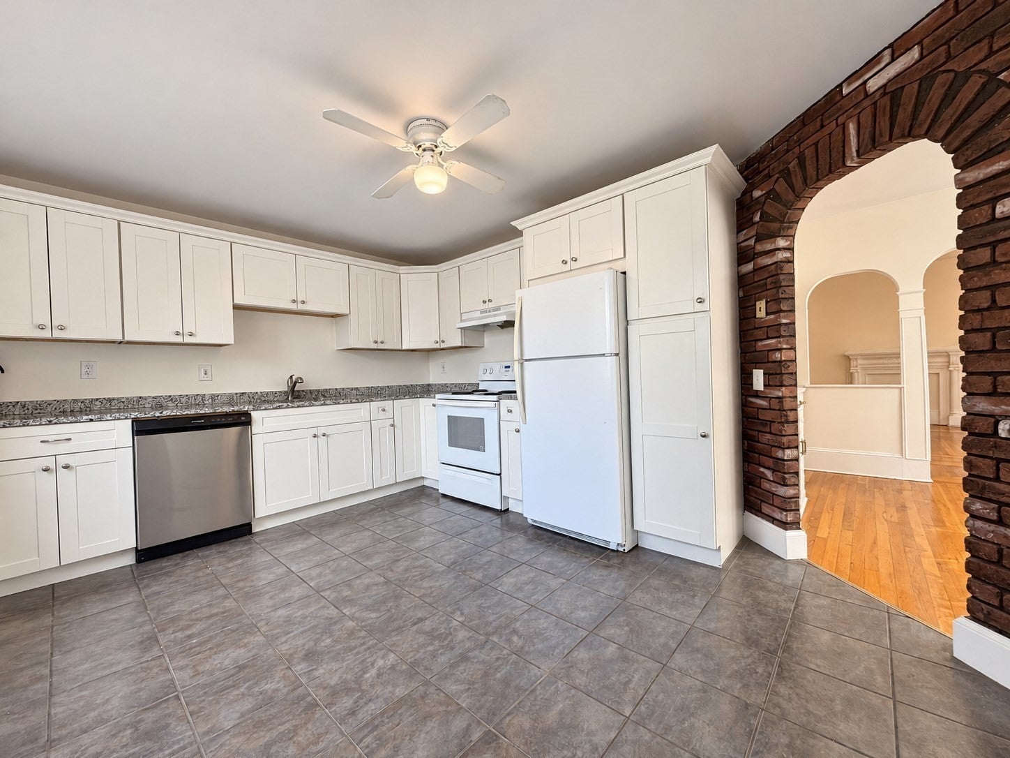 50 Vinal Ave #2, Somerville, MA, 50 Vinal Ave #2, Somerville, MA Photo #2