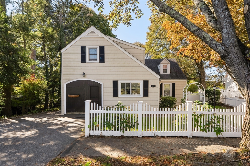 27 Park Circle