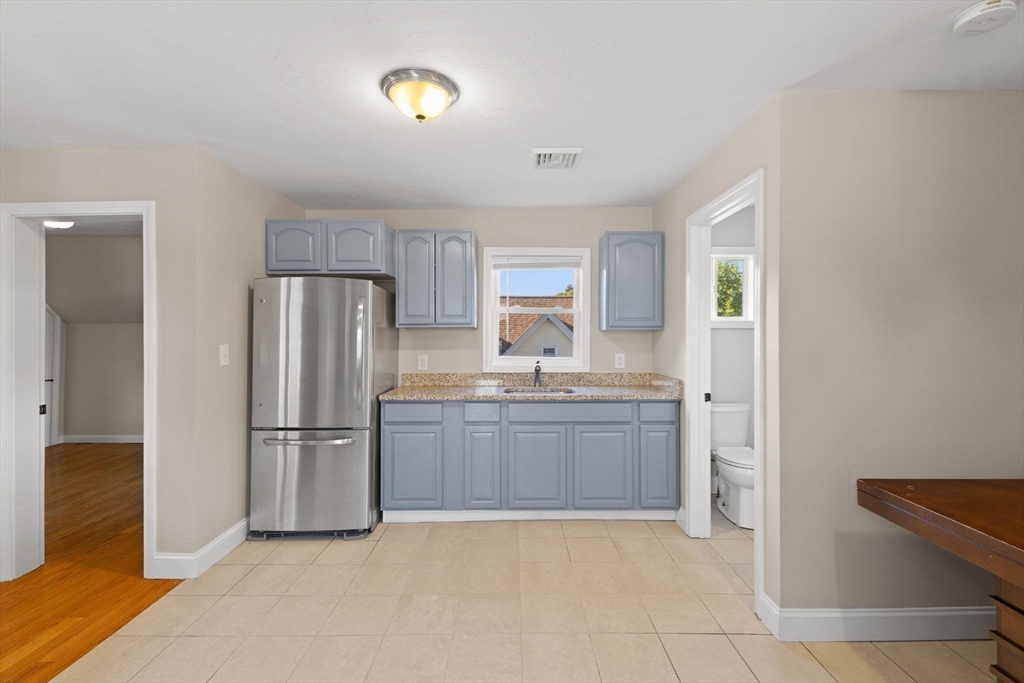 264 Belmont Ave