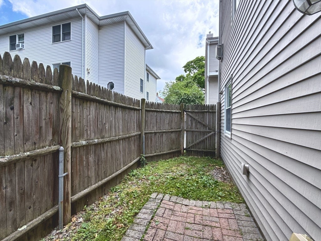 174 Adams ST #6, Newton, MA, 174 Adams ST #6, Newton, MA Photo #3