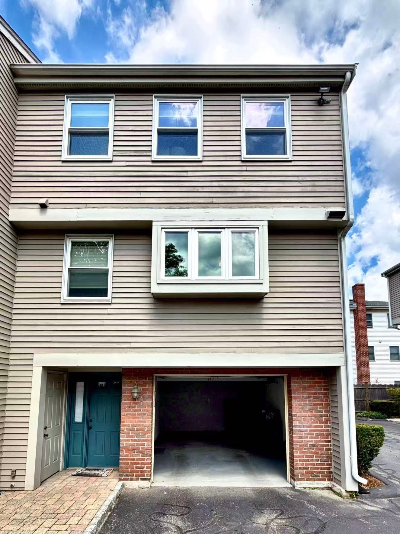 174 Adams ST #6, Newton, MA, 174 Adams ST #6, Newton, MA Photo #2