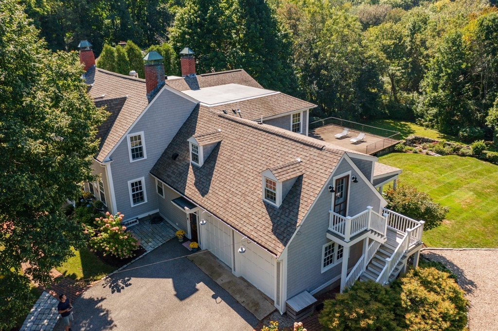 245 S Main St