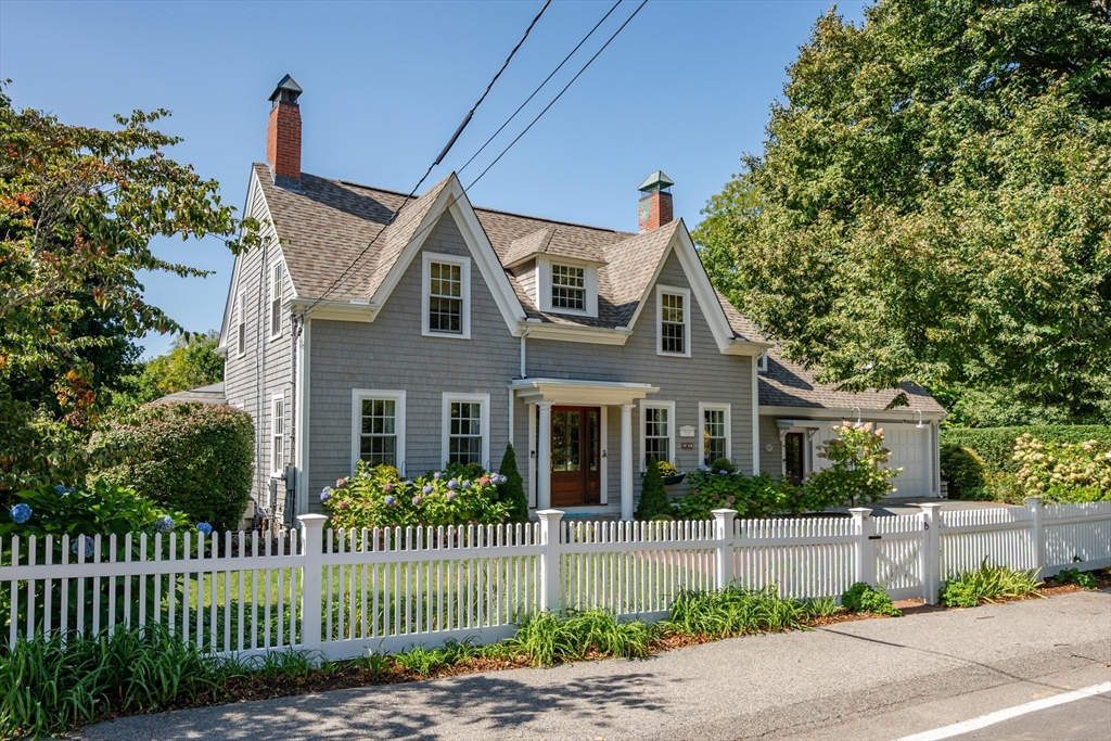 245 S Main St