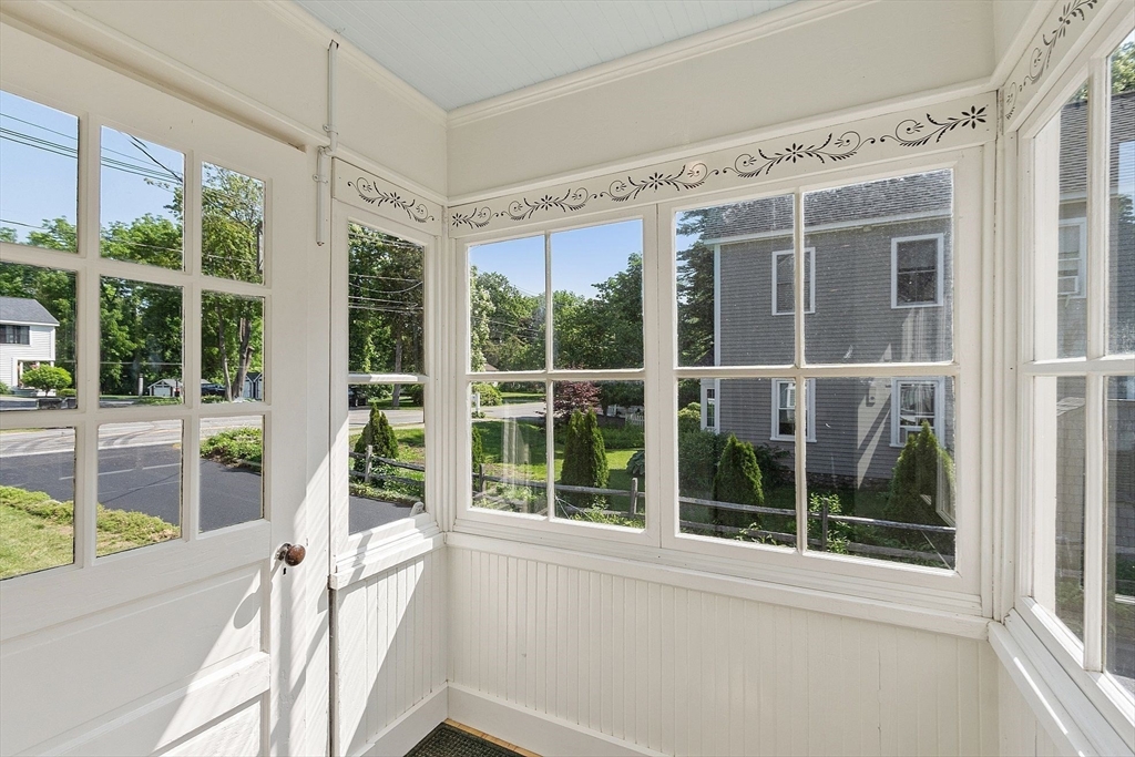 68 Champney St