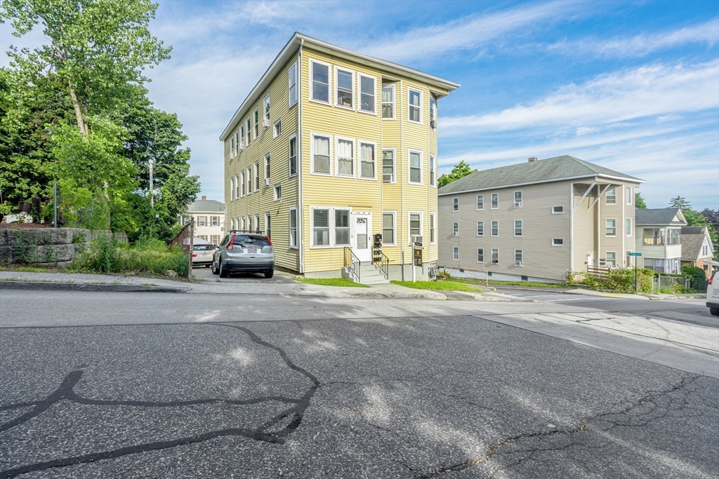 42 Adams St