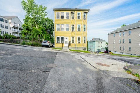 Photo of 42 Adams St, Worcester, MA 01604 (MLS # 73552669)