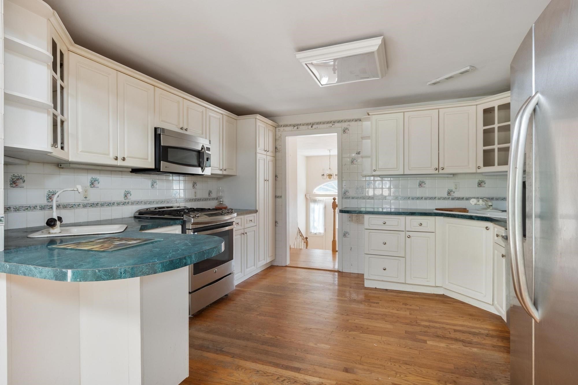 30 Shagbark Rd, Concord, MA Photo #3