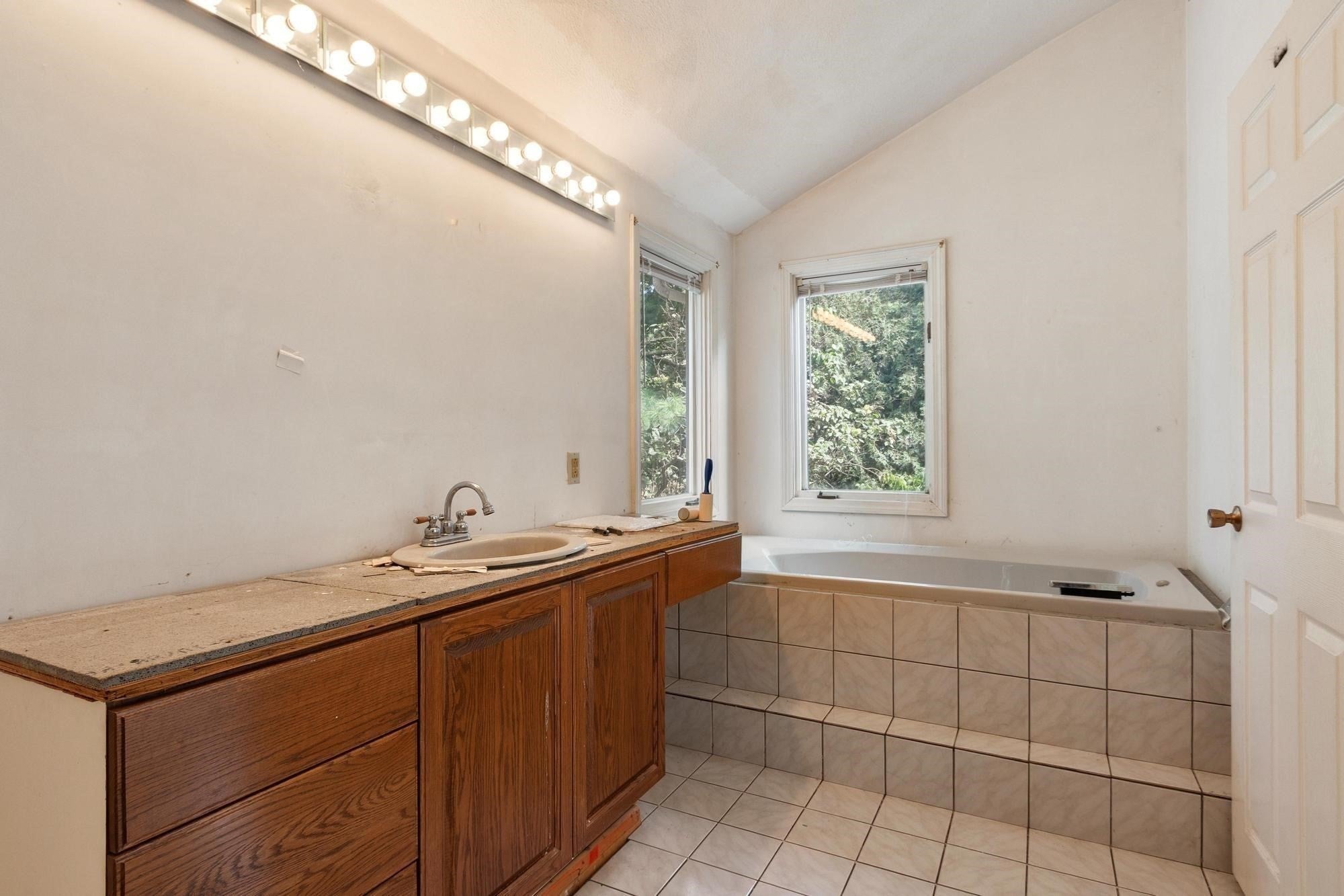 30 Shagbark Rd, Concord, MA Photo #16